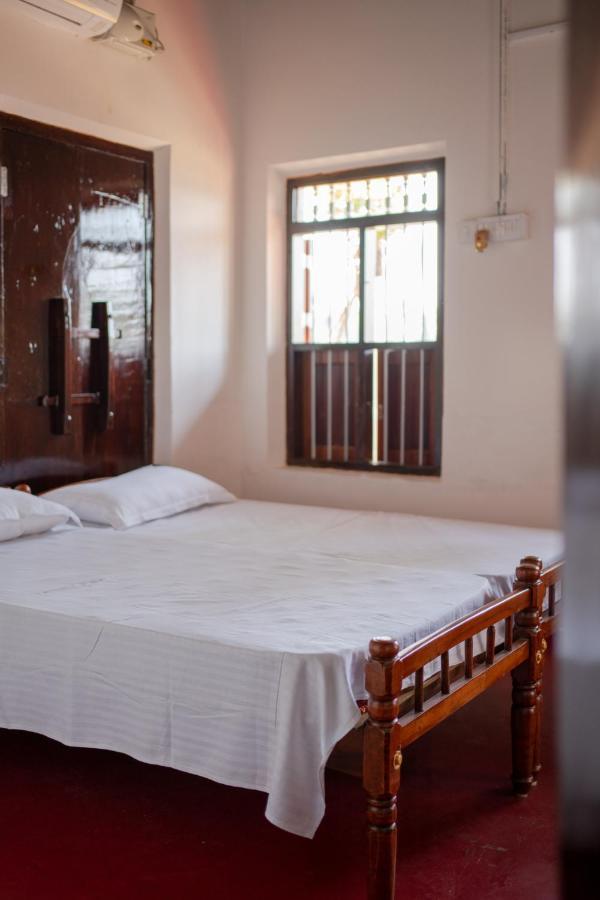 Kuttanad Kayak Club By Lexstays Alappuzha