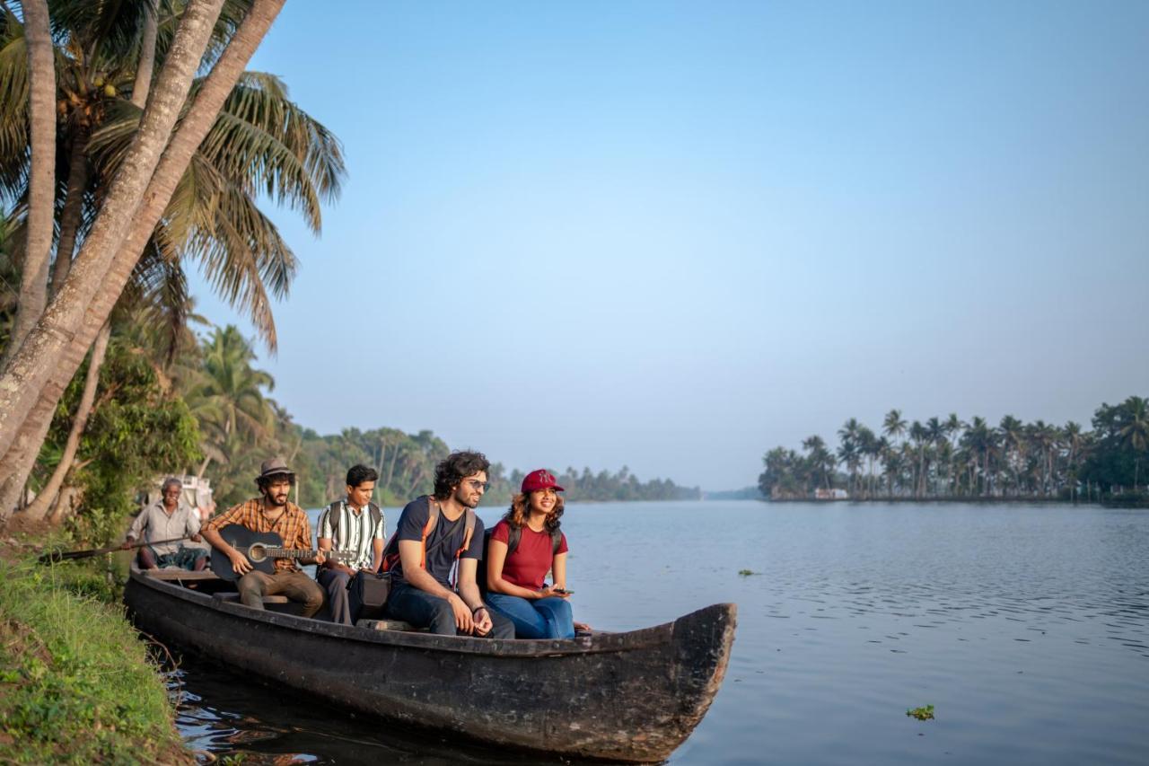 Kuttanad Kayak Club By Lexstays Holiday home *