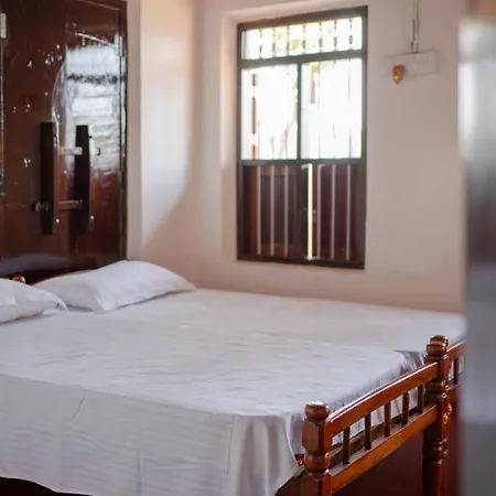Kuttanad Kayak Club By Lexstays Alappuzha Exterior photo