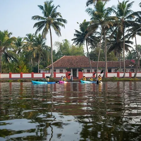Kuttanad Kayak Club By Lexstays Alappuzha Exterior photo